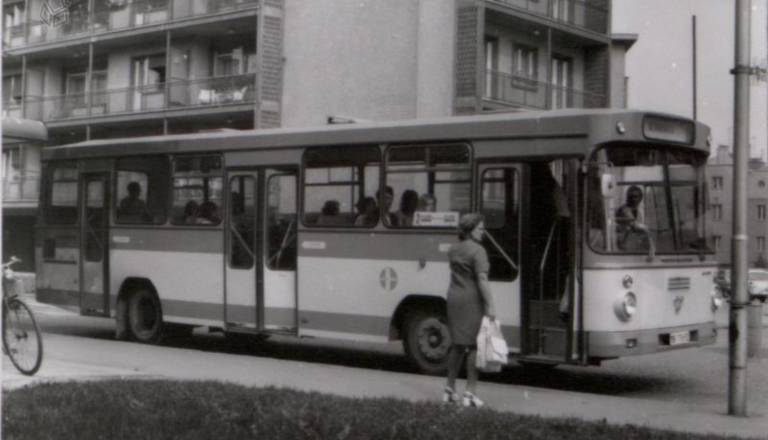 Sto let javnega prevoza v Mariboru: Od treh avtobusov in postaje na Glavnem trgu do zlate dobe Certusa in električnih vozil