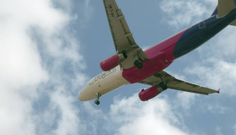 Wizz Air napovedal veliko novost, na letalih bodo nudili dostop do interneta
