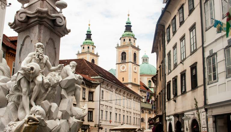 Od Šiške do Šmarne gore: Statistika razkriva najbolj zanimive razlike med ljubljanskimi četrtmi