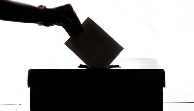 Kazni lahko segajo do 3000 evrov: Pred referendumom se začenja volilni molk