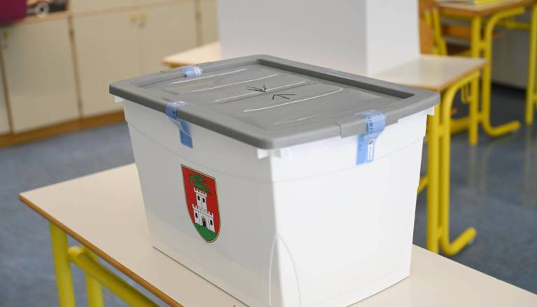 Do enajstih na referendumu glasovalo manj kot pet odstotkov Ljubljančanov