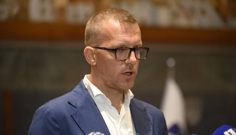 V Resnici prvič izvedeli za dvome o Mijičevi izobrazbi, zdaj napovedujejo preiskavo