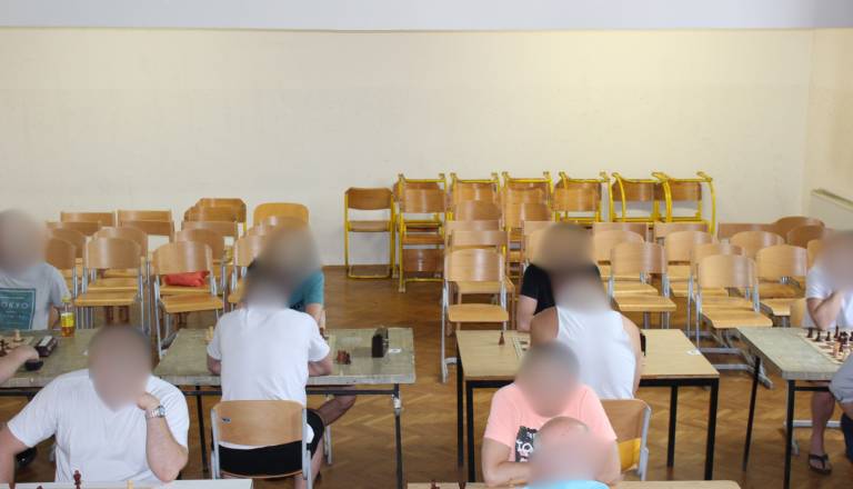 Na pobudo zaprtih oseb v mariborskem zaporu organizirali šahovski turnir