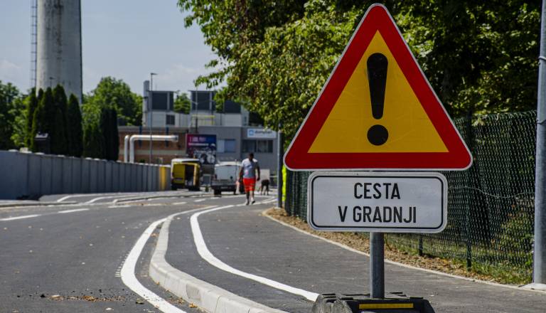 Na Planini se promet najprej sprošča, nato ga čaka nova zapora