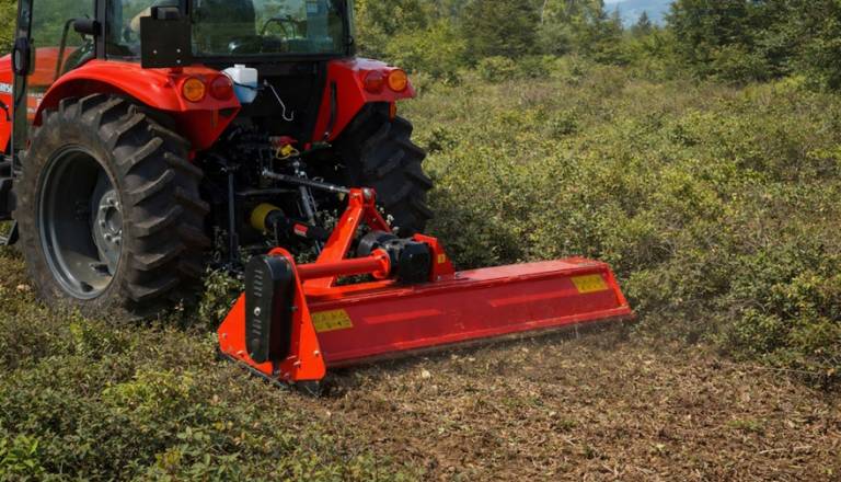 Kako izbrati pravi mulčer za svoj traktor? Celovit vodič za izbiro lahkega, srednje težkega in profesionalnega mulčerja