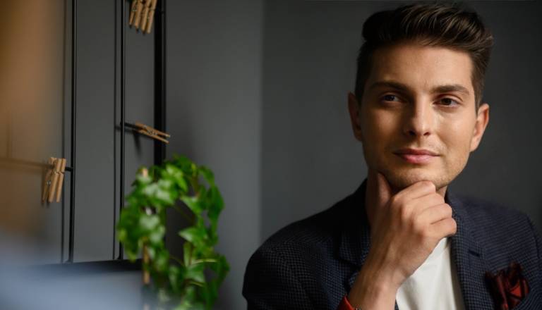 Damjan Murko pretresen: Med njegovim nastopom na poroki umrl moški