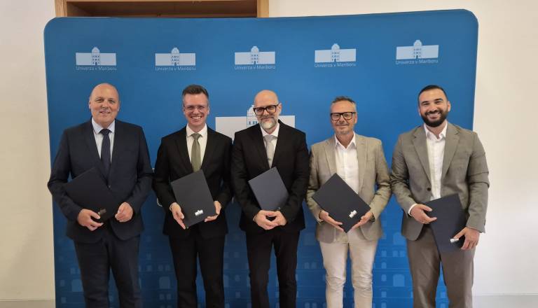 Velik korak za Univerzo v Mariboru: Podpisali pogodbo za novi fakulteti
