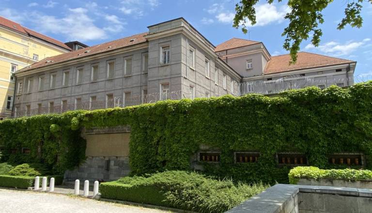 FOTO: Poslovilno pismo Mariborčana: »Danes sem bil obsojen na smrt«