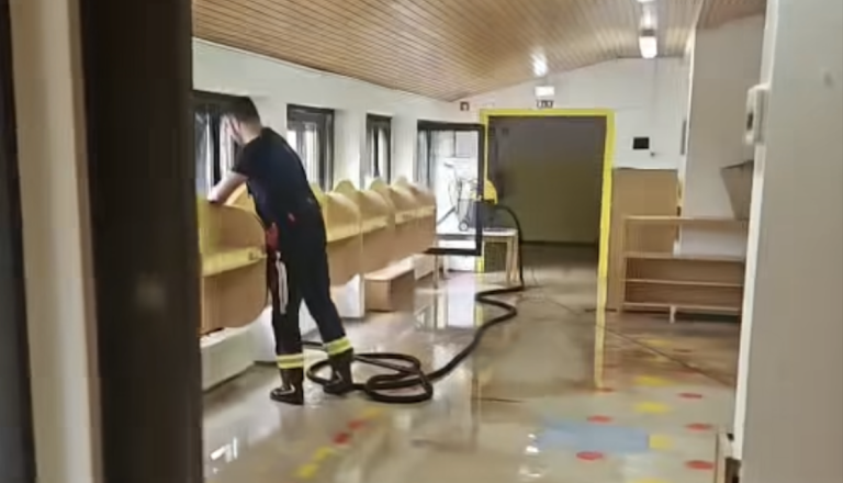 Voda zalila vrtec, del šole in zobozdravstveno ambulanto