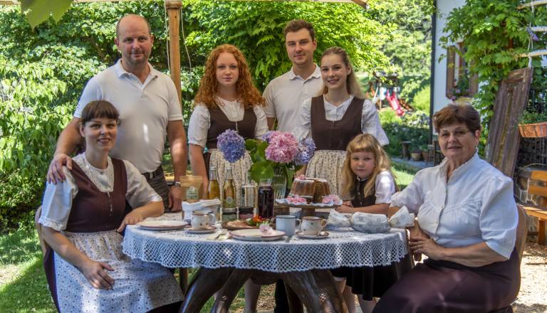 Več kot 50 družinskih turističnih zgodb Slovenije in Avstrije združenih na eni platformi