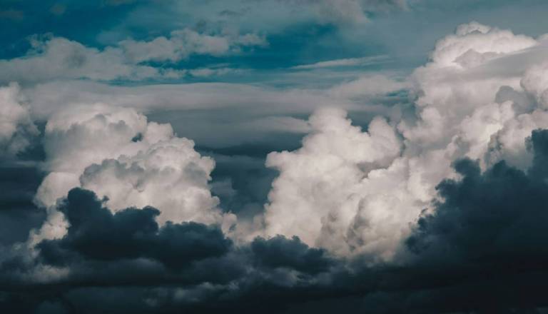 Pozor za vse, ki ste na Hrvaškem, ali pa se tja še odpravljate: Meteorologi napovedujejo močna neurja