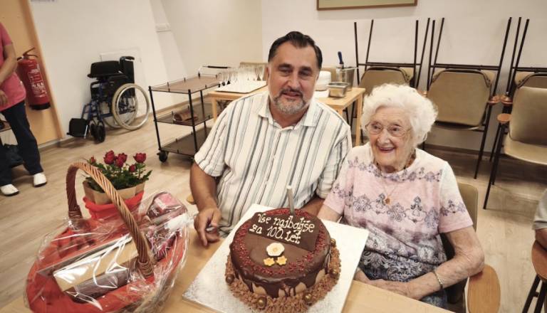 Na Jesenicah praznovali izjemen jubilej: Anica dopolnila 100 let!