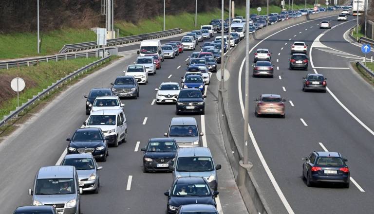 Greste proti Hrvaški? Zaradi te napake v koloni boste ob 500 evrov