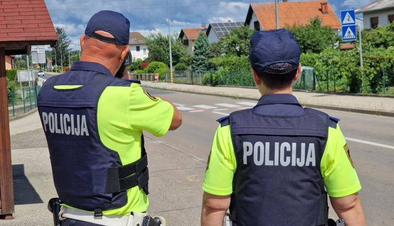 Julij na pomurskih cestah med najbolj tveganimi, policija opozarja, katere napake so poleti najnevarnejše
