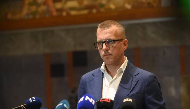 VIDEO: Mijić končno stopil pred kamere: »Do konca leta 2026 bom plačal vse do zadnjega centa«