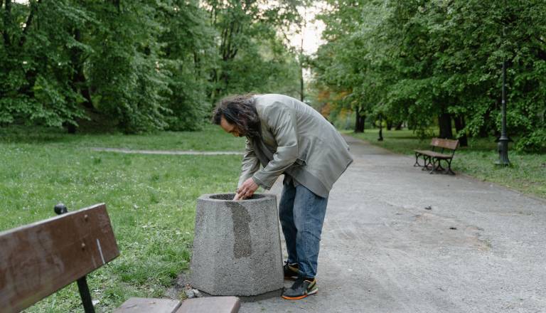 V tem delu Šiške si po po 22. uri prebivalci sploh ne upajo več ven. Občino prosijo za pomoč