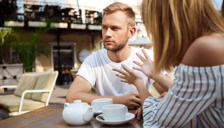 Danes lahko zaboli tišina nekoga, od katerega ste pričakovali več
