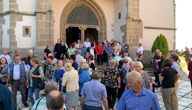 Veliki šmaren bo zaznamoval Podravje, preverite razpored prazničnih maš
