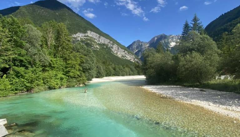 Hrvaški turist o gneči v Posočju: »To danes nima več nobenega smisla«