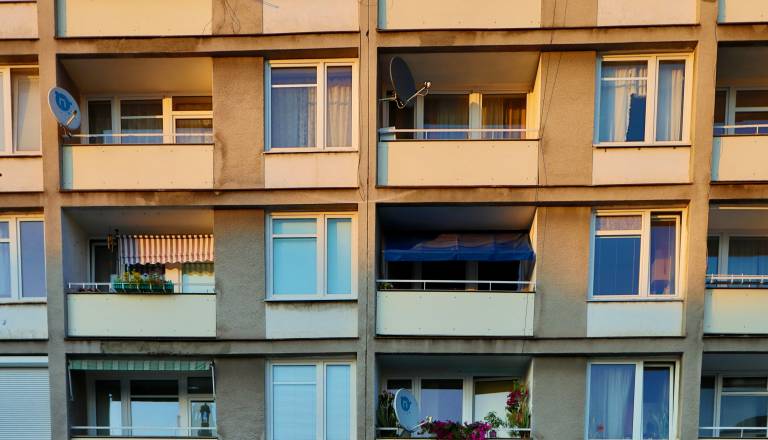 Omejili bodo višino najemnine, glede neplačnikov ima država svoj odgovor