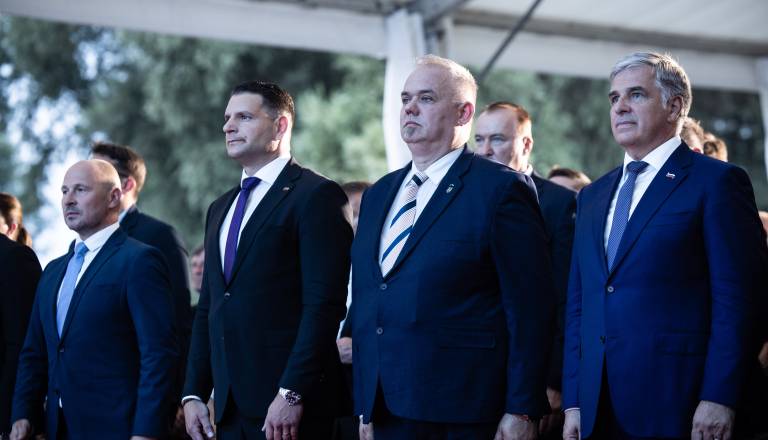 FOTO: Koga vse smo opazili v Veliki Polani, na regijski proslavi?