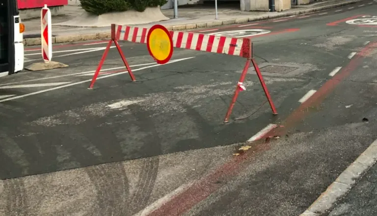 Zaradi zapore križišča bo avtobus G3 ves avgust vozil drugače