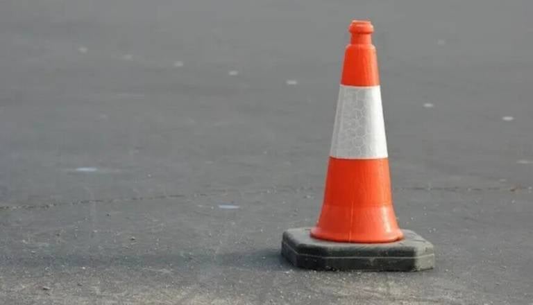 Skoraj mesec dni brez parkirišča ob Upravni enoti Radovljica