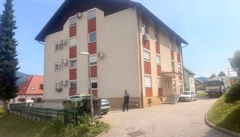 Osumljenec grozljivega umora v Vuhredu bo v priporu do oktobra
