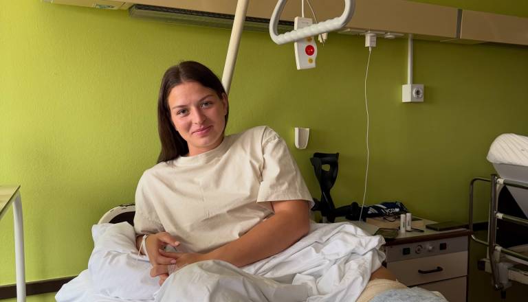 Neža Hrga uspešno prestala operacijo kolena