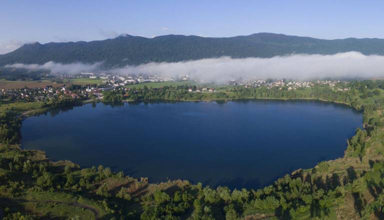 Kolpa in Čabranka zaprti za ribiče: zaradi visokih temperatur in pomanjkanja kisika velja prepoved do preklica