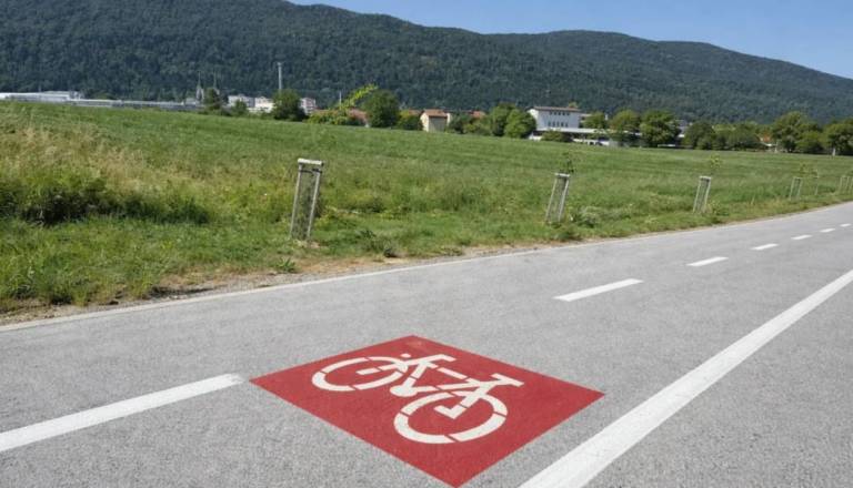 Kočevje izbralo izvajalca kolesarske proge, najdražji je bil novomeški CGP