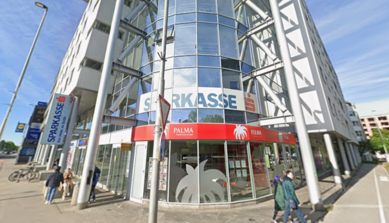 Novi podatki o milijonski aferi, v središču mariborska poslovalnica banke Sparkasse