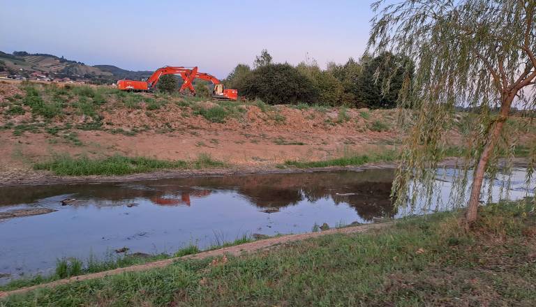 FOTO: Dela na Ledavi ustavili: Direkcija priznava, da so brez soglasja posegli tudi v ekološko pomembno območje