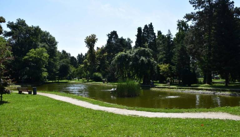 Podpisali pogodbo za prenovo mestnega parka, dela se začnejo prihodnji teden
