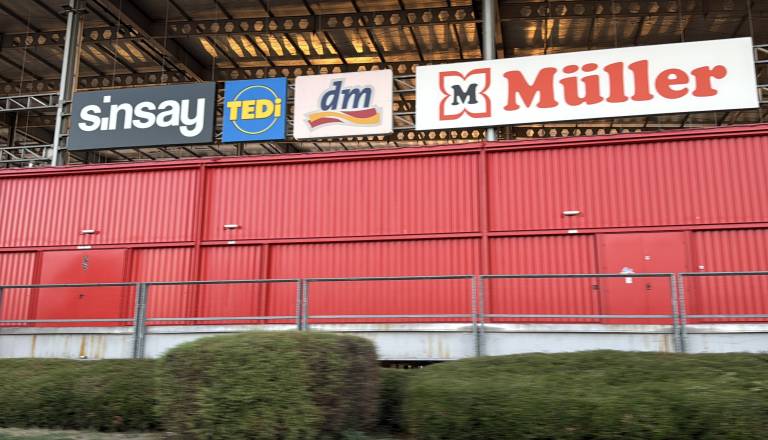 FOTO in VIDEO: Prihaja v Supernovo Maribor priljubljena trgovina? Pojavil se je zgovoren namig