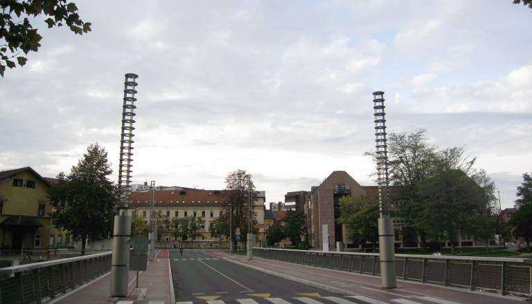 Materinski most pod drobnogledom: Ljubljančan opozoril na stanje mostu, odgovoril mu je Zoran Janković
