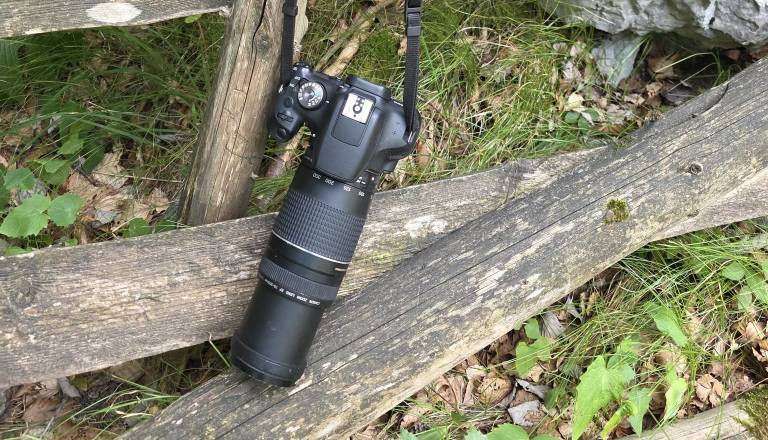 Našel fotoaparat, njegova poštenost ganila neznanca: ponudil mu je brezplačen oddih