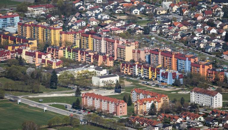 Kje so nepremičnine v Mariboru najdražje ter katere soseske so najbolj zaželene? Kupci vse bolj gledajo tudi proti okolici 