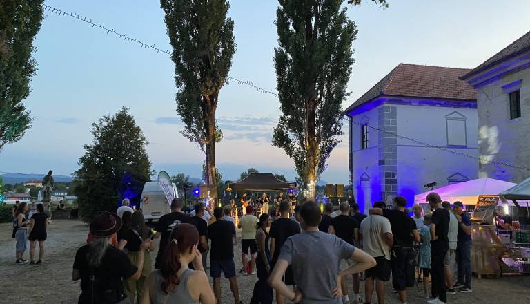 Pivo in glasba napolnila Sončni park: znova je zaživel Hmeljfest