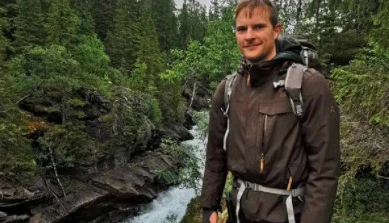 Kočevcu uspel zgodovinski dosežek! Žiga Ogorelec je zmagovalec resničnostnega šova 'Alone'