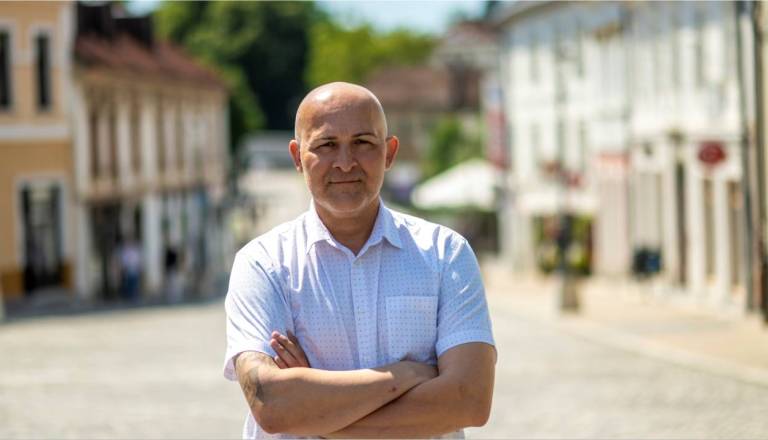 Burno po napovedi šolske reforme: Rončević razkril, kdo naj bi pritiskal na zaposlene