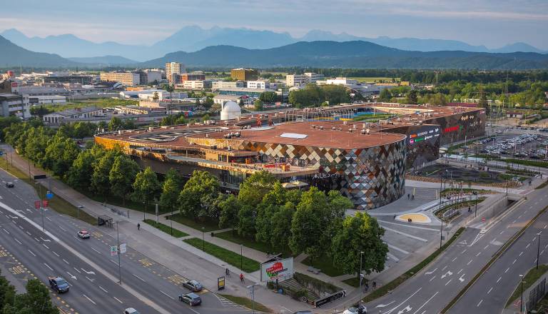 Ta petek bodo v ALEJI odprli prvo  fizično trgovino Notino v Sloveniji