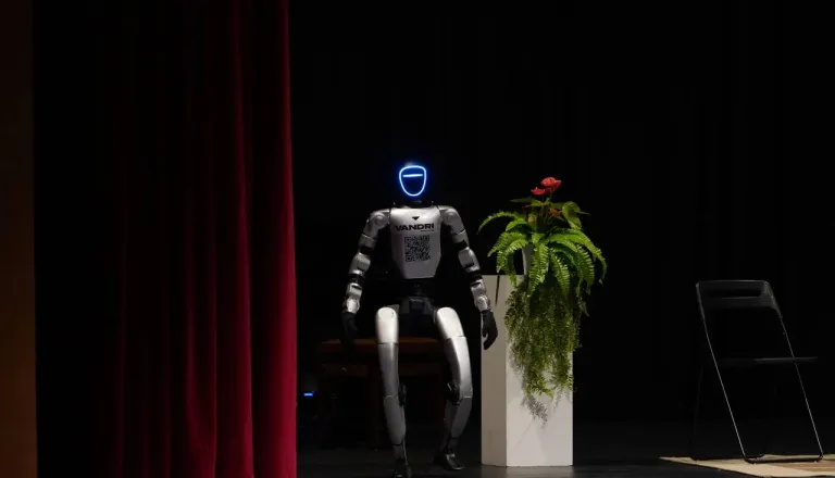 V Maribor prihaja humanoidni robot: Preverite, kje ga boste lahko spoznali v živo