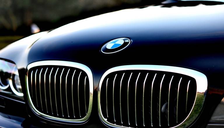 Kupujete avto? Na Ptuju in v okolici na dražbi Clio, Ford in celo BMW
