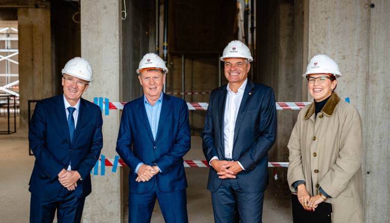 FOTO in VIDEO: Velik mejnik na Teznu, nova zdravstvena postaja je pod streho