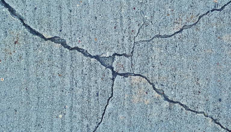 Potres stresel Hrvaško, tresla so se okna in stekla