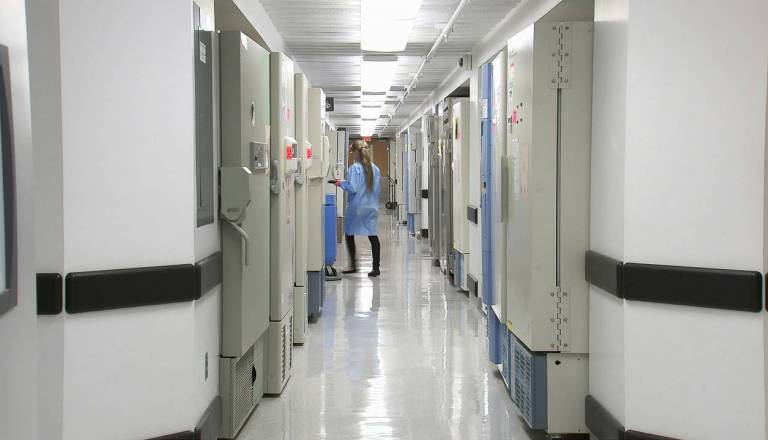 UKC Ljubljana bo moral varčevati, tudi na račun bolnikov? Gre za skoraj 17 milijonov
