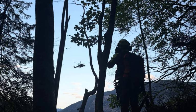 Tragedija pri slapu Savica: Oče umrl, otrok huje poškodovan