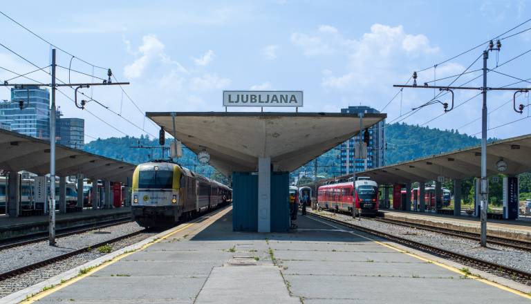 Jutra bodo vse hladnejša, v soboto v prestolnici le okoli šest stopinj Celzija