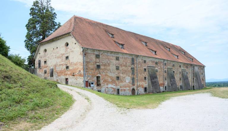 Obnova Grajske kašče na Ptuju se zamika: Ministrstvo predlaga podaljšanje projekta do leta 2029